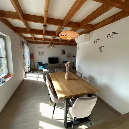 In With Bbq & Garden Ferienhaus